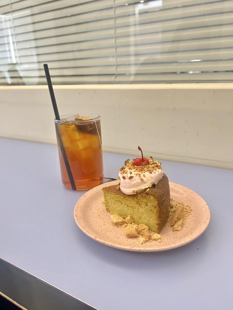 桜庭こはく