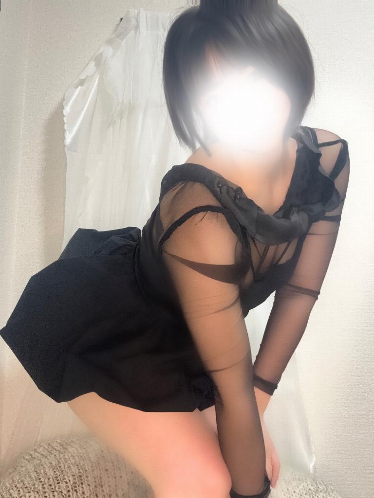 白石にこ